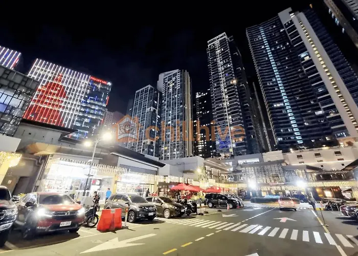 Prime Bgc At Uptown Area #oursw11g Holiday home